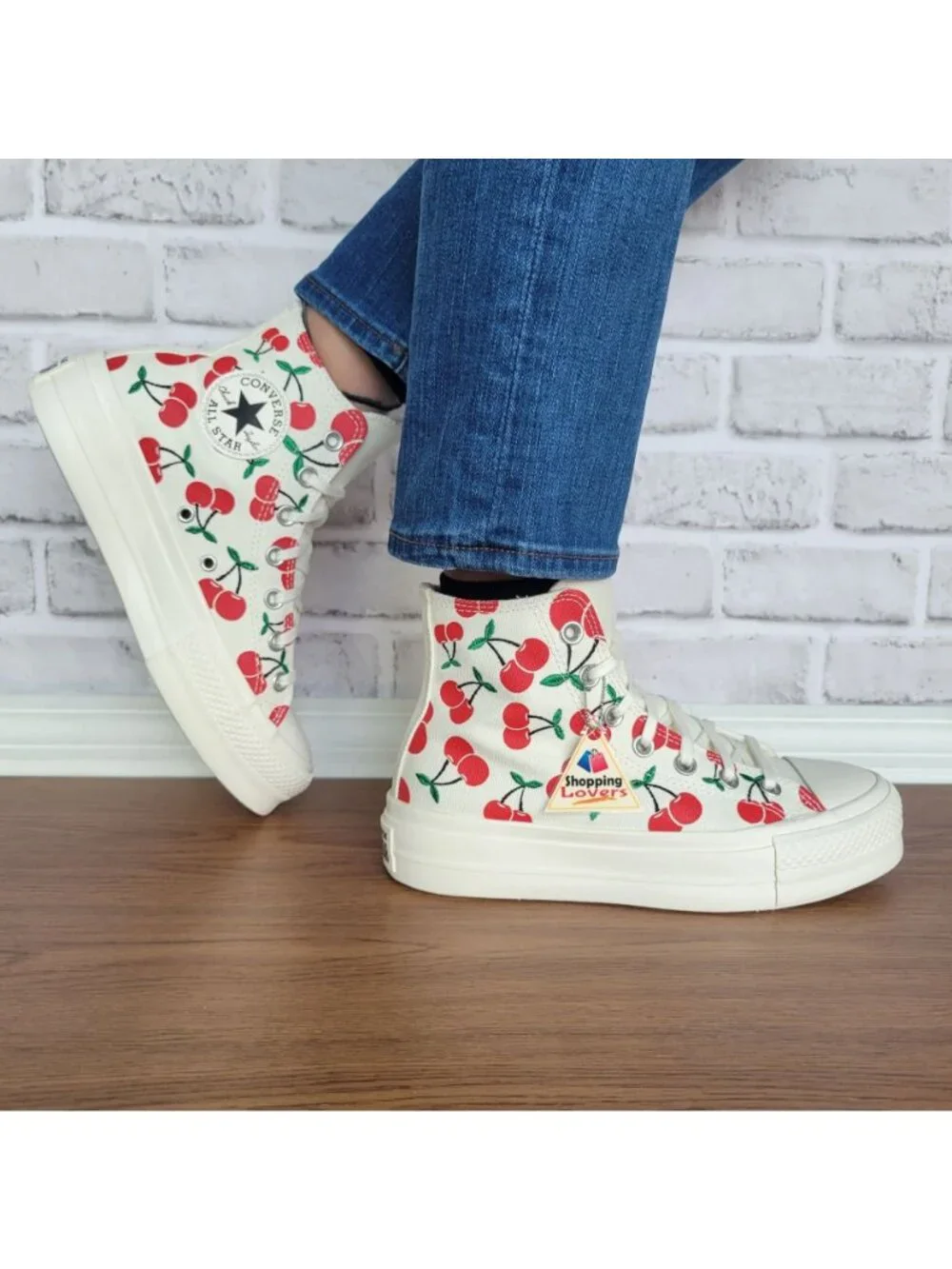 ⭐Converse Ctas Lift Platform Cherries Sz 9 Women Shoes Egret Red Sneaker A08096C